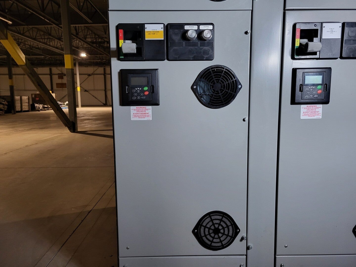 15 HP Eaton, SVX010A1-5A4N1, variable frequency drive, 600 Volts, like new - Image 1