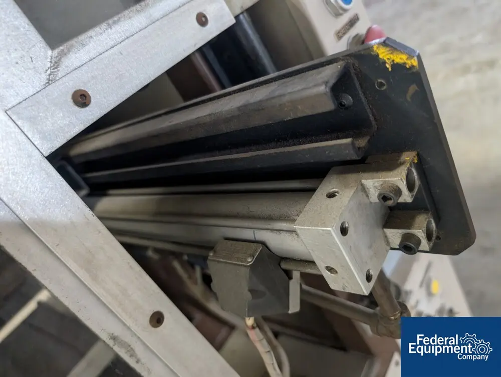 Hydro-Trim #2024, shuttle thermoformer, 20" x 24", top & bottom platens, onboard vacuum system, 480 V. - Image 8