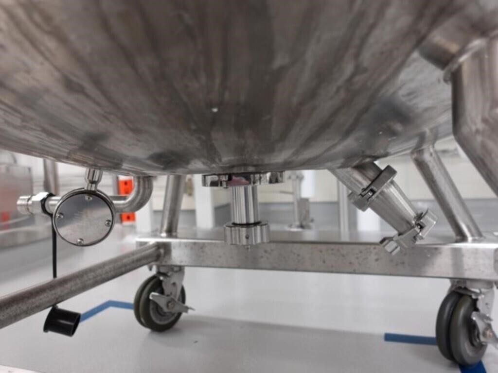 Northland Stainless, 65 gallon inconel tank, jacketed, agitated, dished bottom, 2003 - Image 3