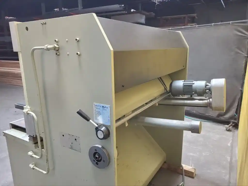 .098" x 4.7' Darley #S1250x2.5, hydraulic shear, 40" manual front gauge, hydraulic hold downs - Image 6