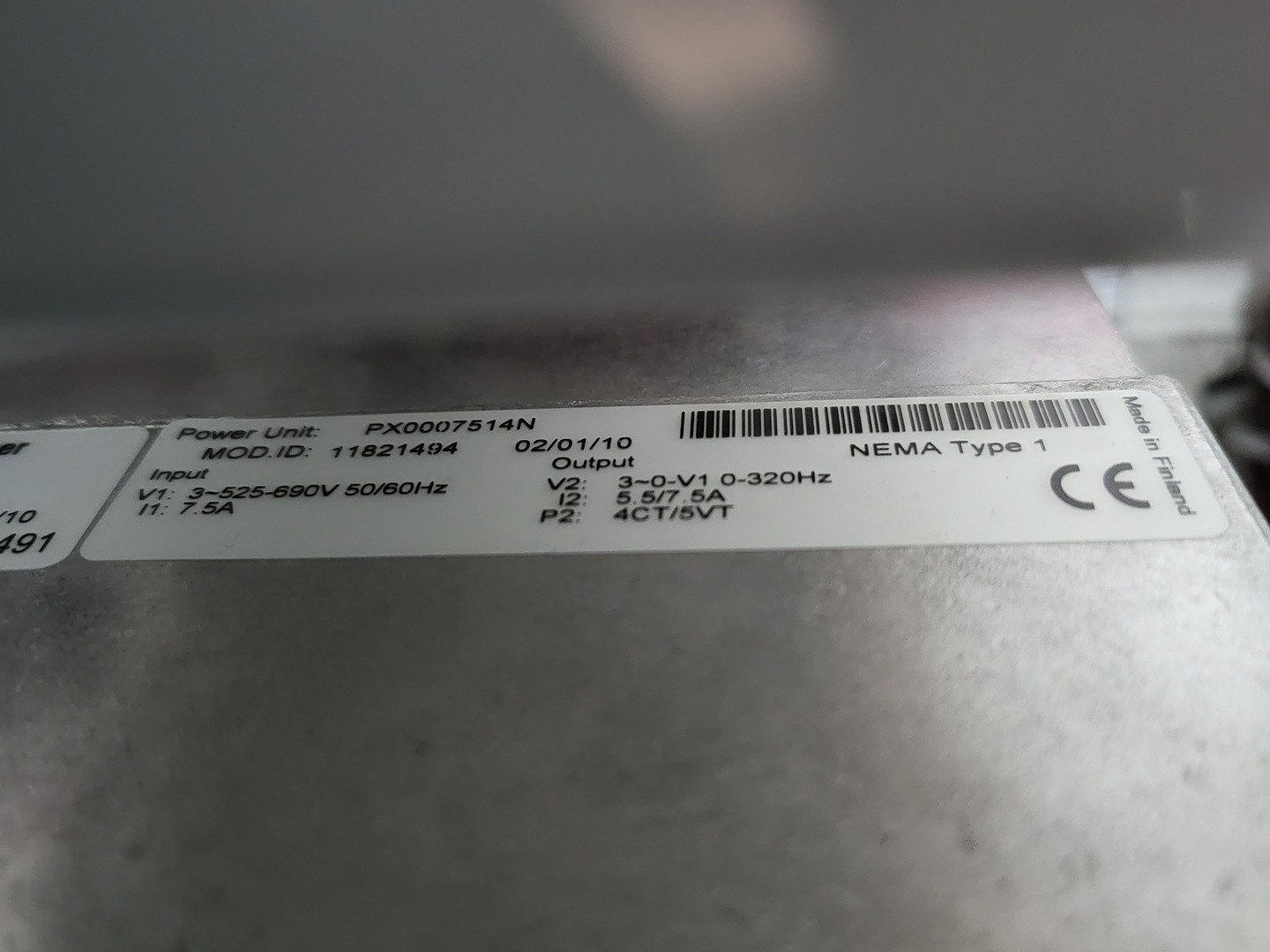 5 HP Eaton Cutler-Hammer, SVX004A1-5A4N1, variable frequency drive, 600 Volts, 15 amps, like new - Image 8
