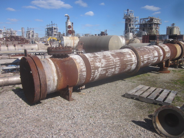2394 sq.ft., 300 psi shell, IPSCO, with expansion joint, 550 psi tube, 650&deg;F shell, 550&deg;F tube - Image 1