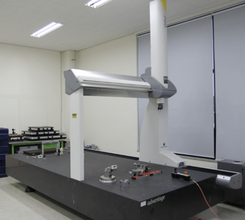 Brown & Sharpe #Global-Advantage-15.30.10, DCC, Renishaw PH10MQ probe head, 2007 - Image 1