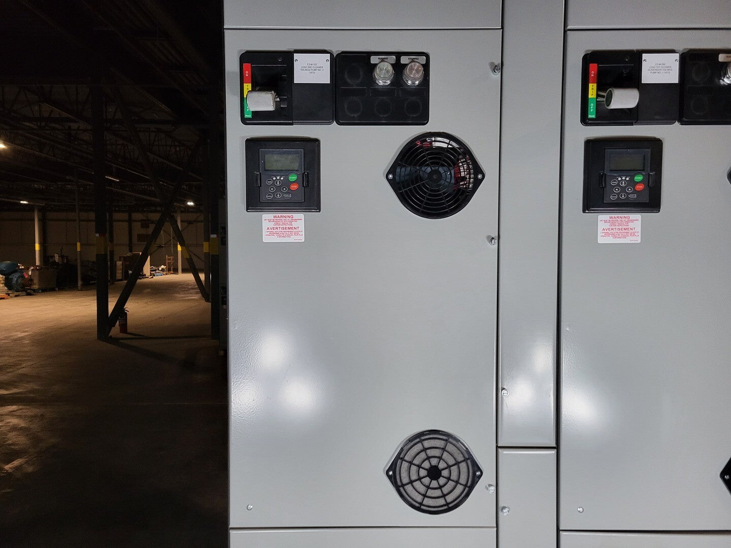 7.5 HP Eaton, SVX005A1-5A4N1, variable frequency drive, 600 Volts, 10 amps, like new - Image 1