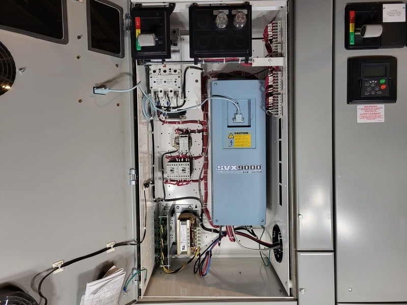 7.5 HP Eaton, SVX005A1-5A4N1, variable frequency drive, 600 Volts, 10 amps, like new - Image 3