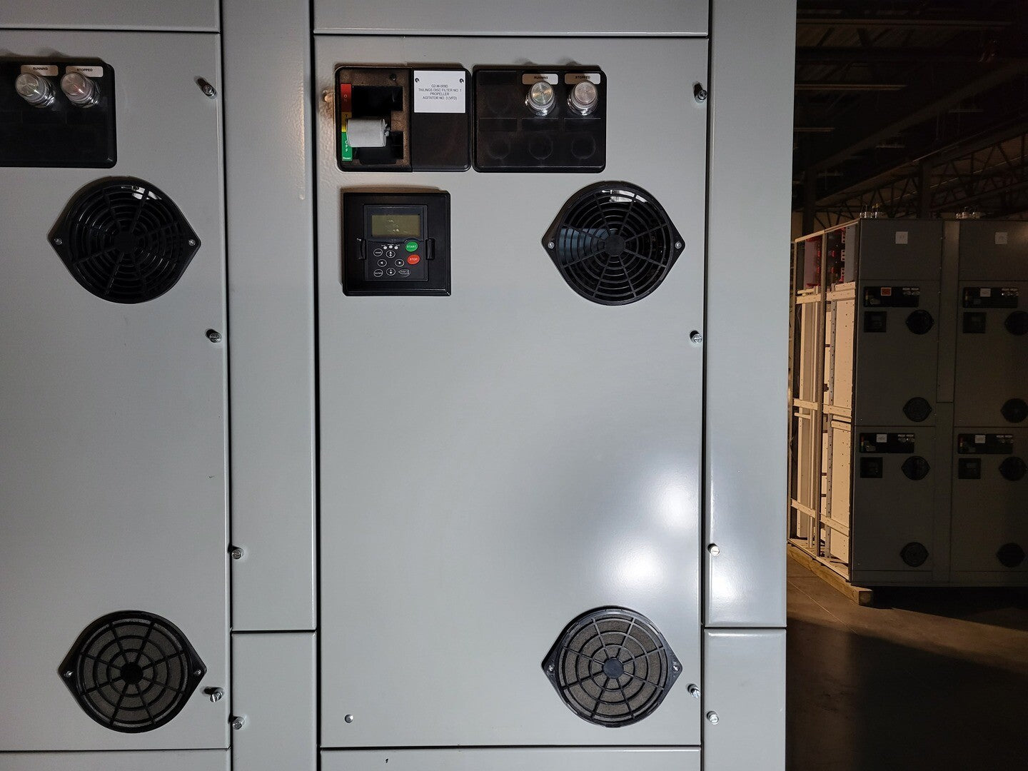 3 HP Eaton, SVX002A1-5A4N1, variable frequency drive, 600 Volts, 4.5 amps, like new - Image 1