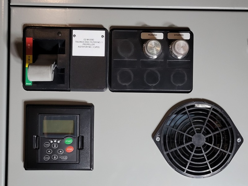 3 HP Eaton, SVX002A1-5A4N1, variable frequency drive, 600 Volts, 4.5 amps, like new - Image 2
