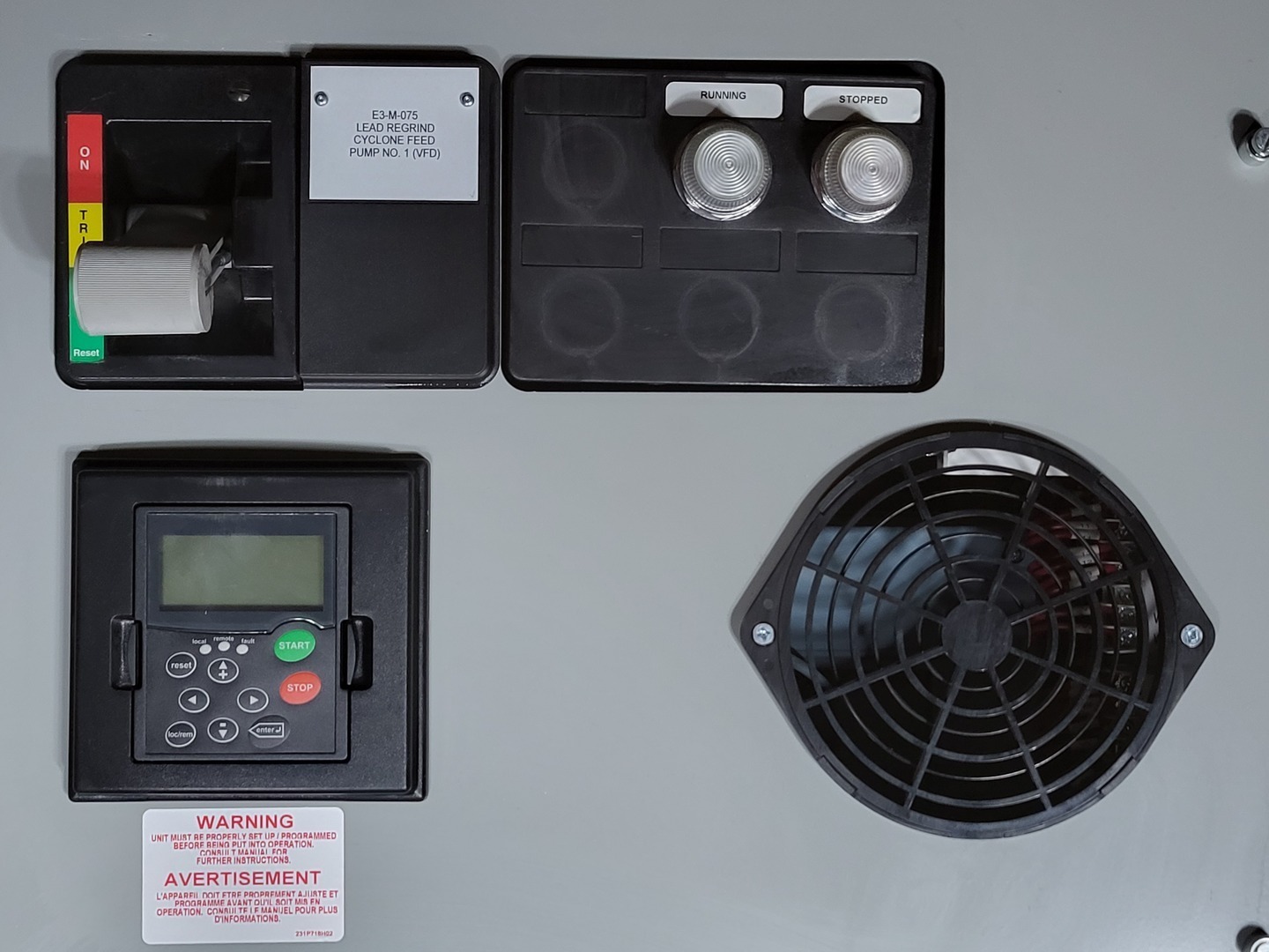 10 HP Eaton, SVX007A1-5A4N1, variable frequency drive, 600 Volts, 10 amps, like new - Image 2