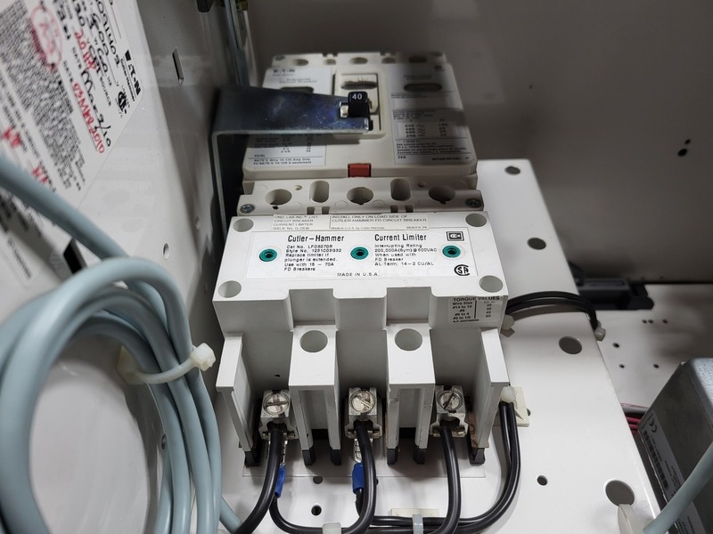 20 HP Eaton, SVX025A1-5A4N1, variable frequency drive, 600 Volts, 34 amps, like new - Image 10