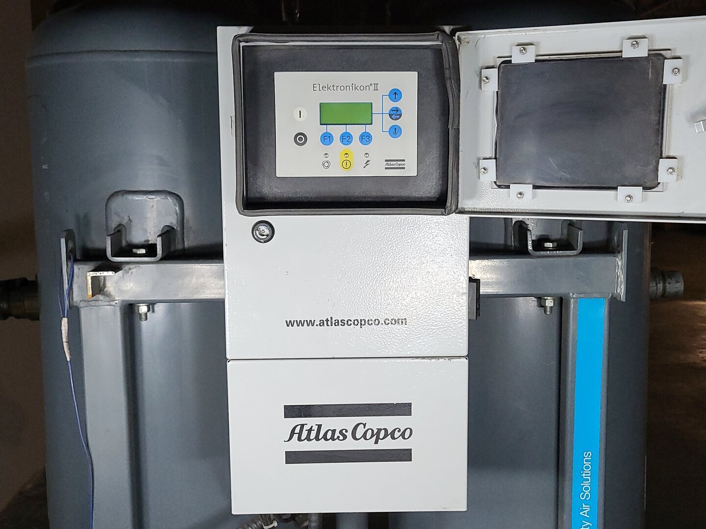 530 cfm, Atlas Copco #CD250, desiccant air dryer, 160 psi, 115 V., 3 phase, 2009 - Image 3
