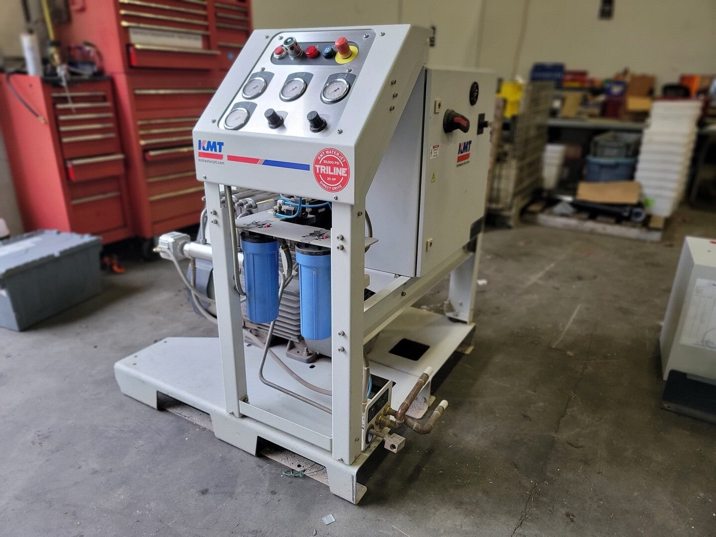 KMT #Tri-Line, waterjet pump, 30 HP, 55000 psi, 480 V., 3 phase, 2112 hours, serial #317-16380 - Image 1