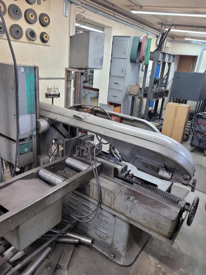 12" x 16" Wellsaw, heavy duty horizontal bandsaw, 13' 6" x 1" x .035" blade, 60-300 FPM, 12" x 12" conveyor - Image 4