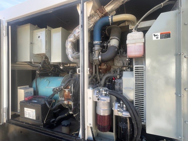 56 KW Multiquip #DCA70SSIU4f, diesel generator, sound attenuated enclosure, trailer tank, 240/480 Volts, 6371 - Image 4