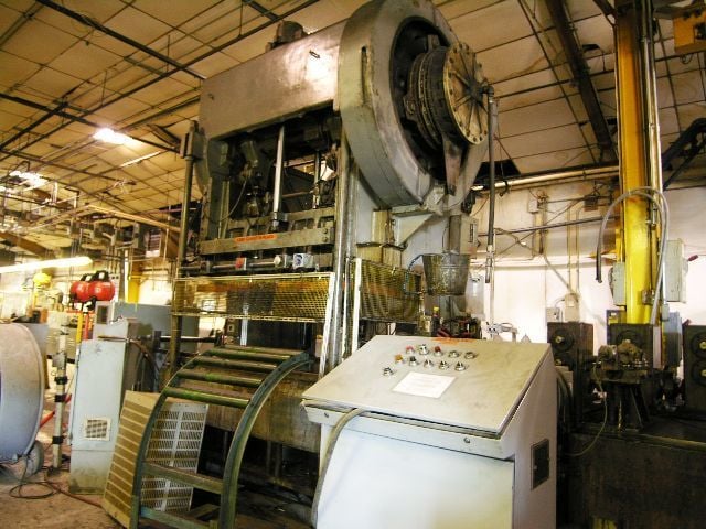 100 Ton, Bliss, double crank, 6" stroke, 17" Shut Height, air clutch & brake, 1966, #12664j - Image 4