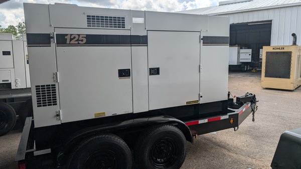 100 KW Multiquip #DCA125USI, portable/rental unit diesel generator, sound attenuated enclosure, 240/480 - Image 2