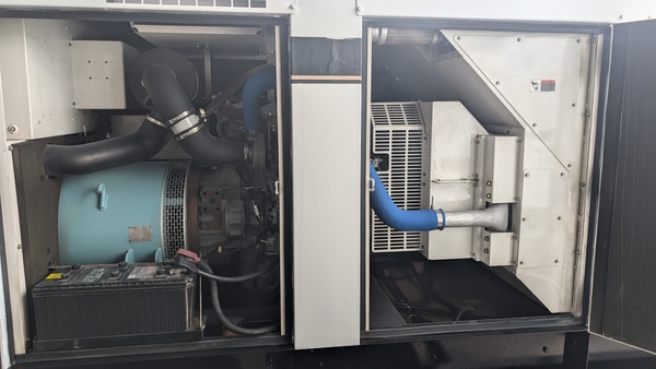 100 KW Multiquip #DCA125USI, portable/rental unit diesel generator, sound attenuated enclosure, 240/480 - Image 3