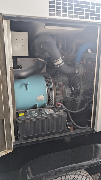 100 KW Multiquip #DCA125USI, portable/rental unit diesel generator, sound attenuated enclosure, 240/480 - Image 5