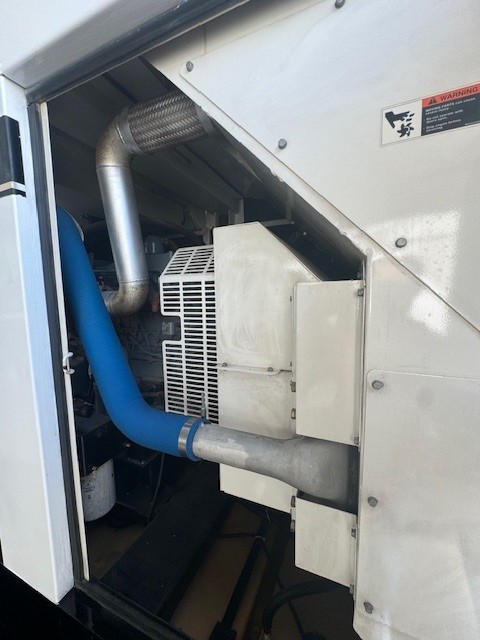 100 KW Multiquip #DCA125USI, portable/rental unit diesel generator, sound attenuated enclosure, 240/480 - Image 4