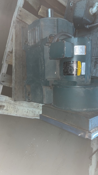 75 HP 1740/2000 RPM Baldor, Frame RL2570, Force Vent, with blower, 1.00 service factor, 460 Volts - Image 4