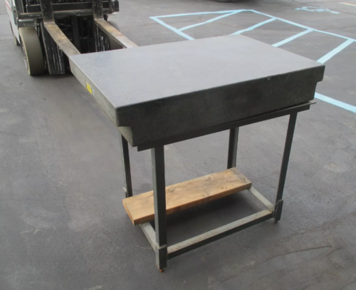 24" x 3 6" x 6" DoAll used black granite surface plate on heavy duty steel leveling stand - Image 3