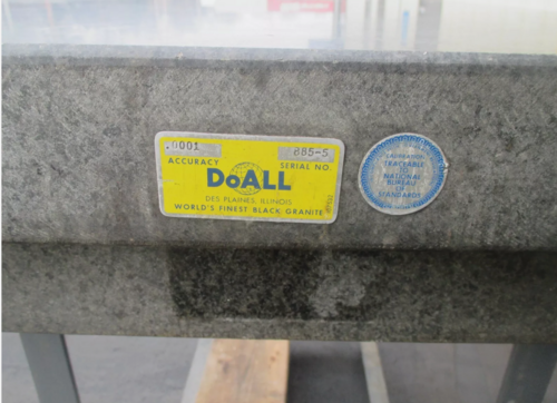24" x 3 6" x 6" DoAll used black granite surface plate on heavy duty steel leveling stand - Image 4