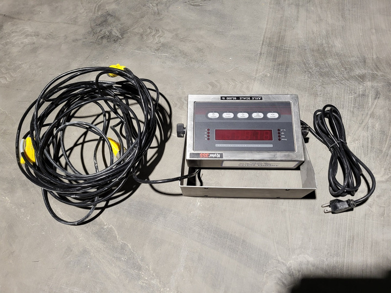 60000 lb. Rice Lake, digital weight indicator IQ Plus 355 with platform - Image 3
