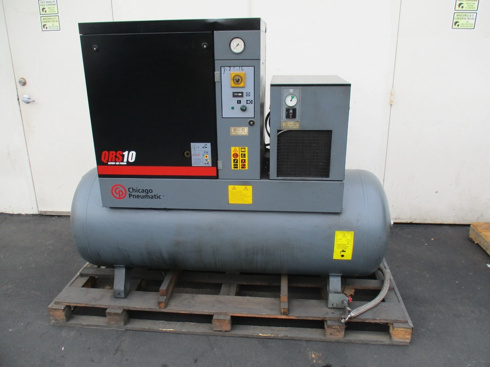 10 HP Chicago Pneumatic #QRS-10, rotary air compressor,tank & dryer, 40 cfm @ 125 psi, 230/460 V., 3-phase - Image 1