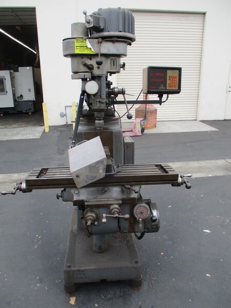 Tree #2UVR, vertical mill, 10.5"x42"tbl, 2 HP, 2-Axis digital read out,variable speed 60-3300 RPM,power feed - Image 3