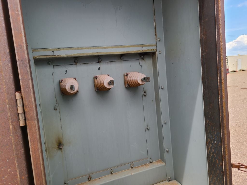 1000 KVA 4160 Primary, 480Y/277 Secondary, ABB #PC-2000, substation type, Class OA - Image 3
