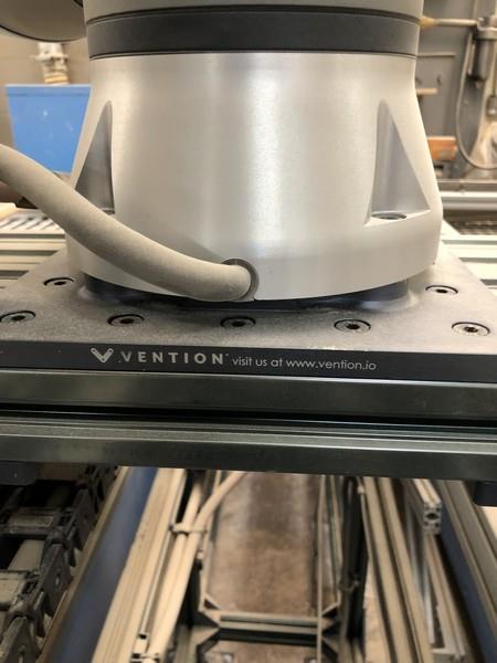 Universal Robots, UR-10E, Spray Finish Robot, 22 lbs. Payload, 51.1" reach, 2006 - Image 9