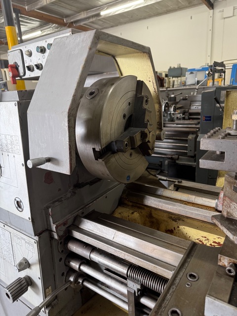 24" x 120" Polamco #TUR-63, engine lathe, 18-1800 RPM, 3.5" spindle hole,Steady Rest, (2)chucks,tailstock - Image 3