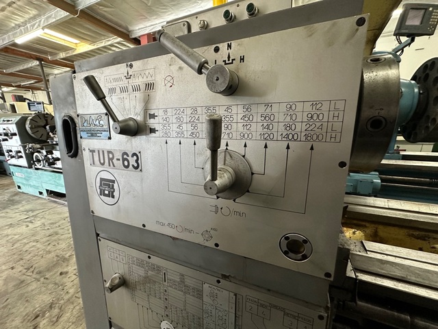 24" x 120" Polamco #TUR-63, engine lathe, 18-1800 RPM, 3.5" spindle hole,Steady Rest, (2)chucks,tailstock - Image 6