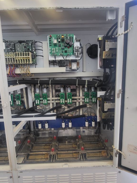 849 HP Centrilift, 8900-4-GCS-24P, VFD, 118" L x 48" W x 84" H, 3 phase, 380/480 Volts - Image 5