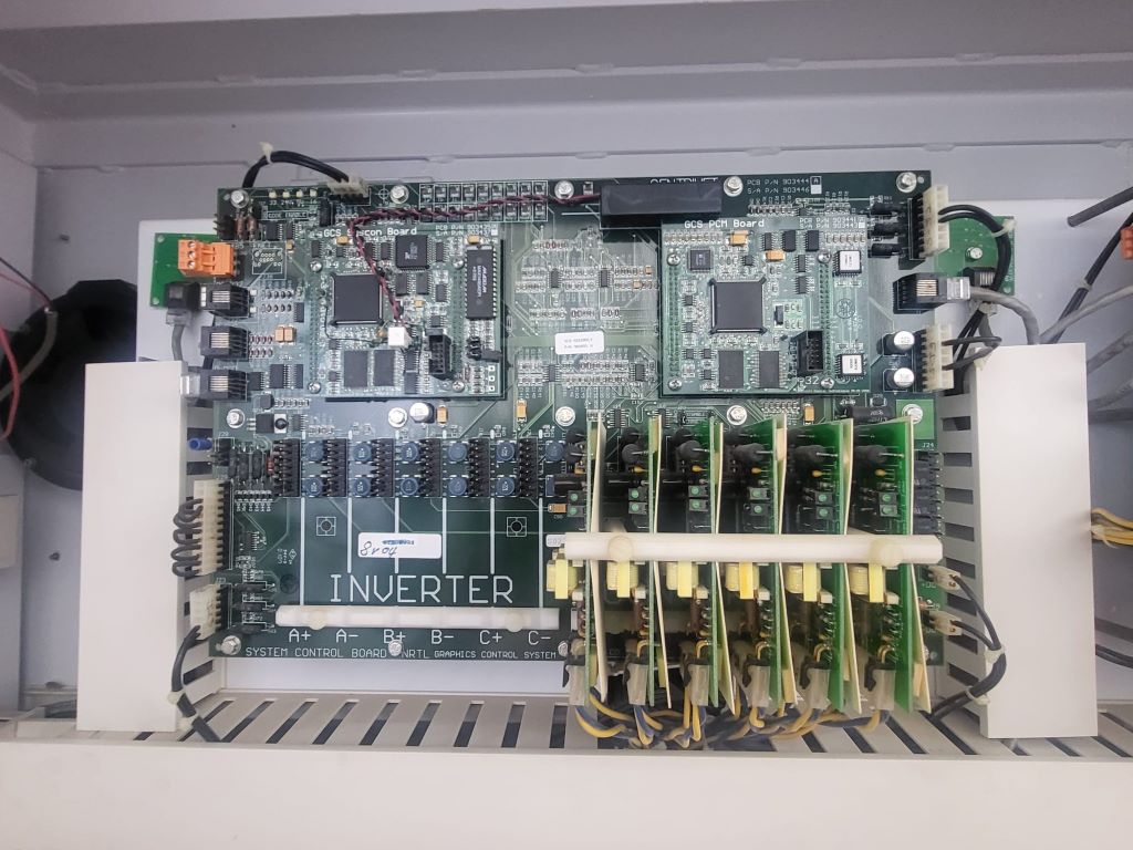 849 HP Centrilift, 8900-4-GCS-24P, VFD, 118" L x 48" W x 84" H, 3 phase, 380/480 Volts - Image 7