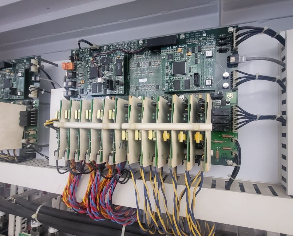 849 HP Centrilift, 8900-4-GCS-24P, VFD, 118" L x 48" W x 84" H, 3 phase, 380/480 Volts - Image 9