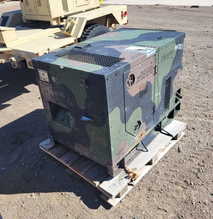 5 KW Fermont #MEP-802A, Diesel Generator, 5 gallon Tank, 120/208 Volts, 1800 RPM, 1733.3 hours - Image 2