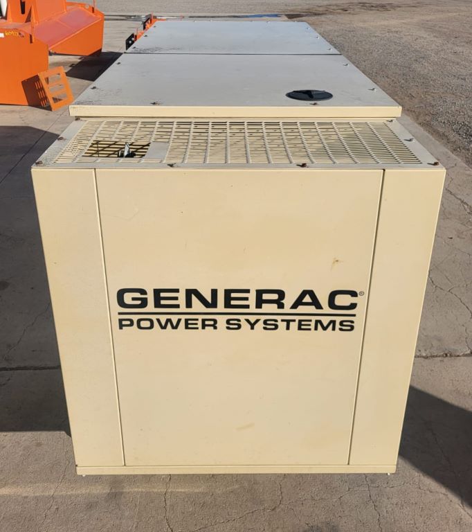 70 KW Generac #2970030100, Natural Gas Generator, 120/240 Volts, 1800 RPM, 3 phase, 107 HP, 88 kVA, 16 hours - Image 5