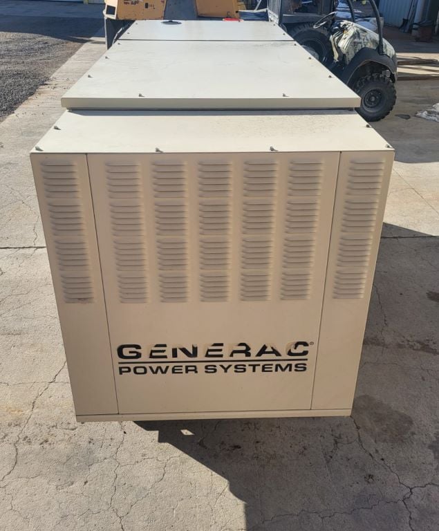 70 KW Generac #2970030100, Natural Gas Generator, 120/240 Volts, 1800 RPM, 3 phase, 107 HP, 88 kVA, 16 hours - Image 6