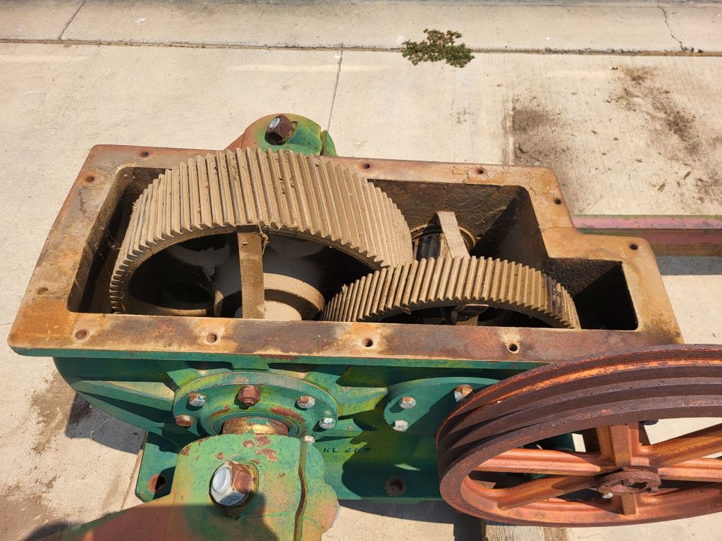 40 Cook, Pump Jack Gearbox w/bad intermediate gear - Image 6