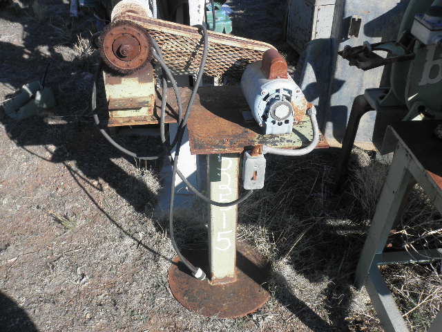 Grinder, 1 HP, 115/230 V, on stand - Image 1