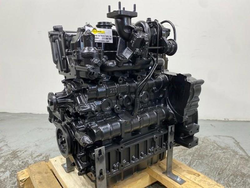 Kubota V2607, Complete Diesel Engine, Rebuilt - Image 1