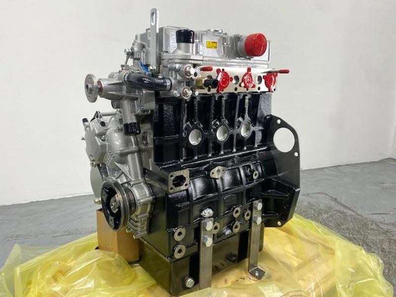 50 HP Caterpillar 3024, Complete Diesel Engine, New - Image 2