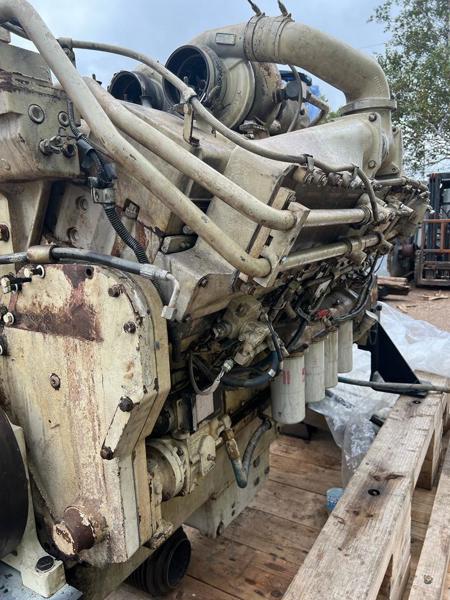 900 HP Cummins KTA38, Diesel Marine Engine, Used - Image 3