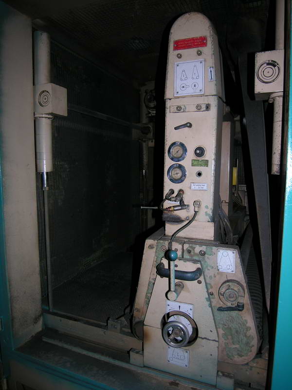 37" AEM #OFZ-1, dry type sander, late - Image 4