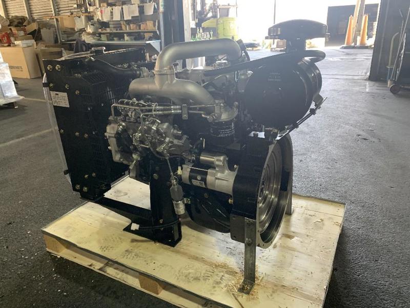 84 HP Isuzu 4JB1, Complete Diesel Engine, New - Image 4