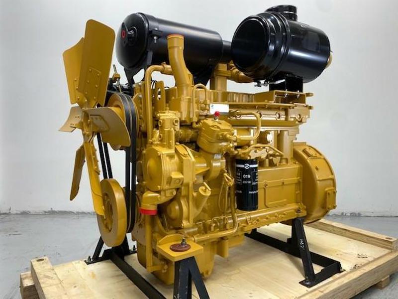220 HP Caterpillar 3306DI, Complete Diesel Engine, New - Image 1