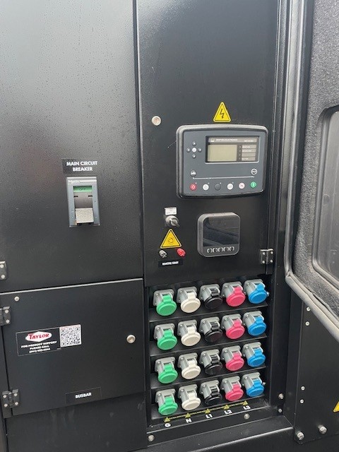 181 KW Leroy Somer #TM225, diesel generator set, 277/480 Volts, 3-phase, 299 HP @ 1800 RPM, NEF67 engine - Image 7