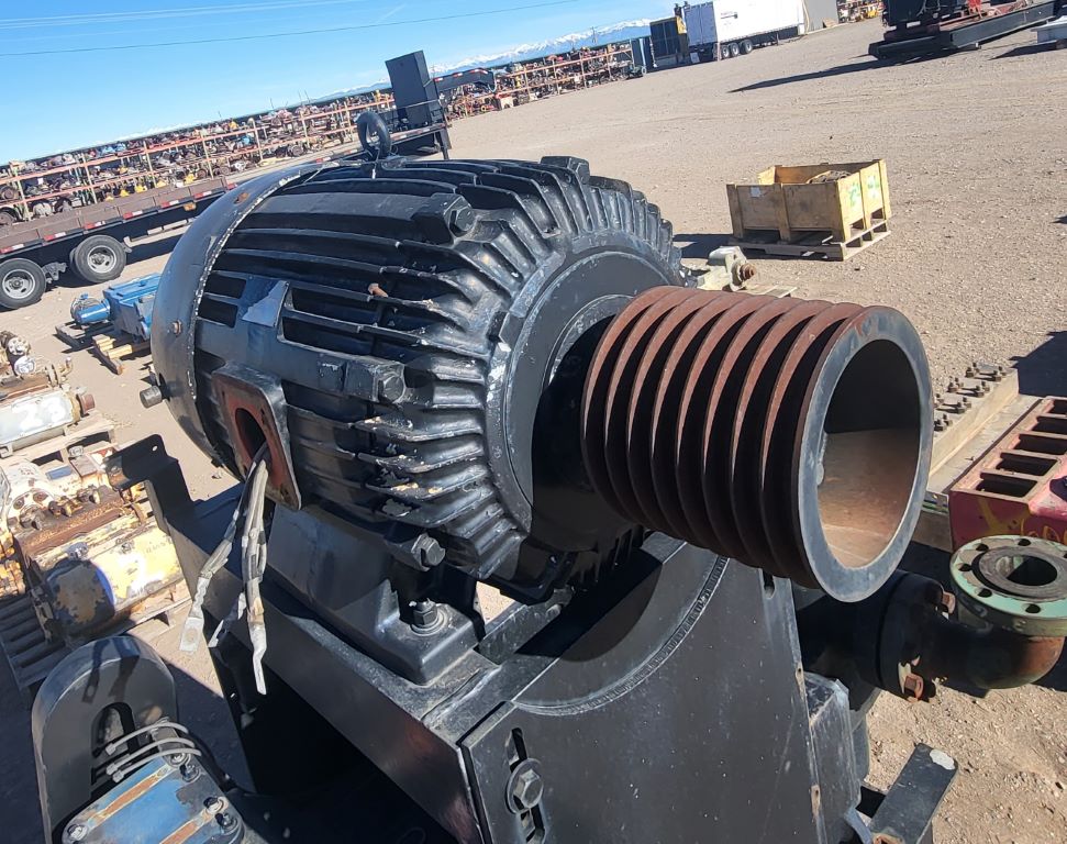 75 HP 1200 RPM U.S. Motors, Frame 405T TB, TEFC, 1.15 service factor, 460 Volts, w/motor, pump, fluid end on - Image 4