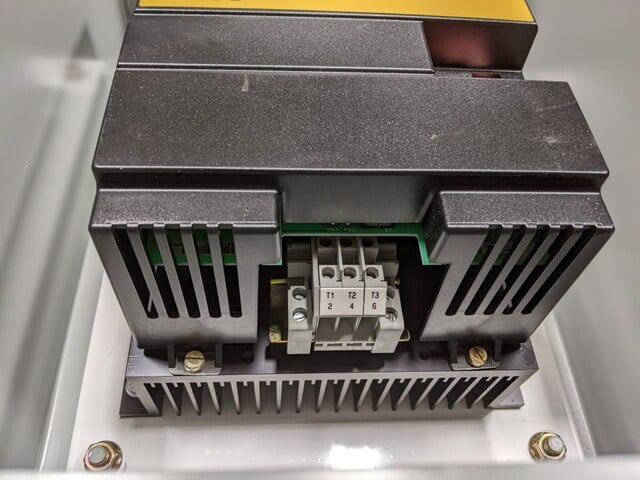 Allen-Bradley, SMC-2 150-A24NB, Soft Start Motor Controller Enclosure Assembly, new - Image 4