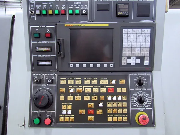 Hyundai Kia #SKT21LMS, CNC lathe, 9.84"chk, 2.559" bore, Fanuc 21i-TB, 2006 - Image 3